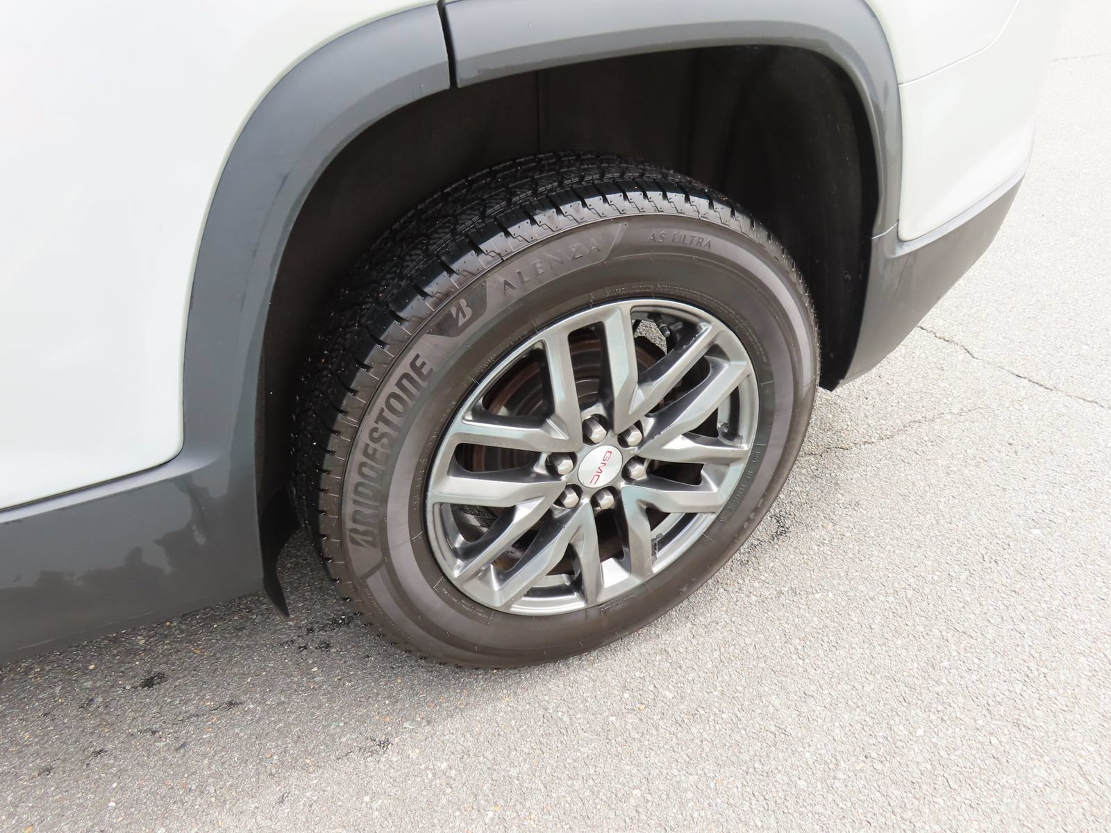 Used 2019 GMC Acadia SLT AWD/4WD image 11
