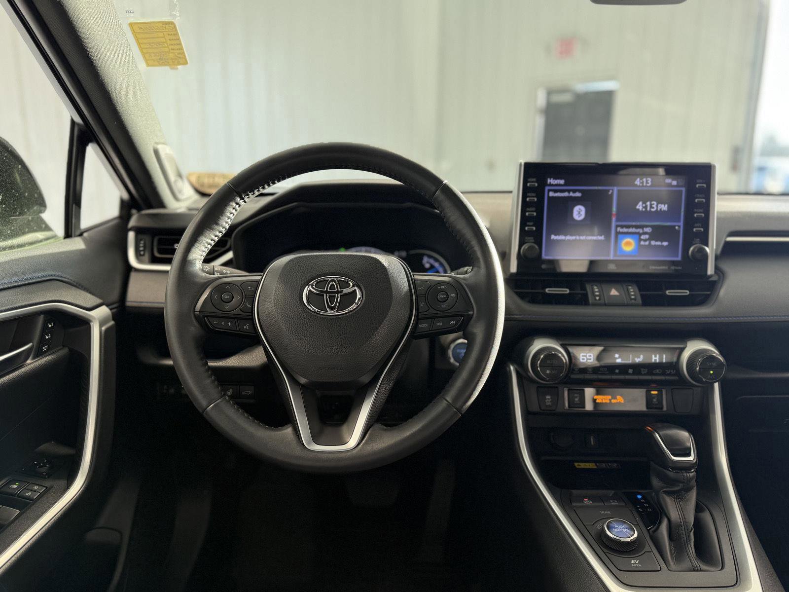 Used 2022 Toyota RAV4 XSE image 13