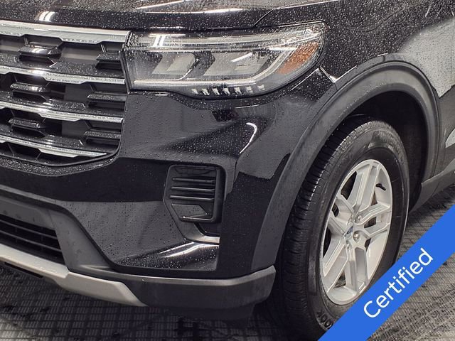Certified 2025 Ford Explorer Active image 32