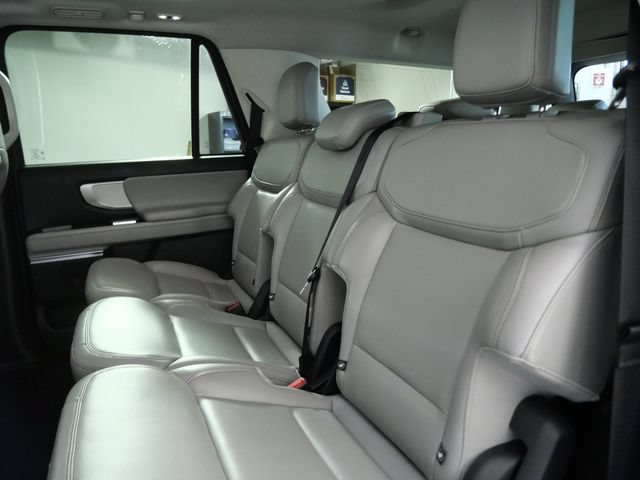 Certified 2025 Ford Expedition Max Active AWD/4WD image 14