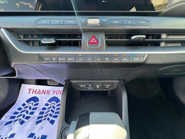 Used 2025 Kia K4 FWD image 18