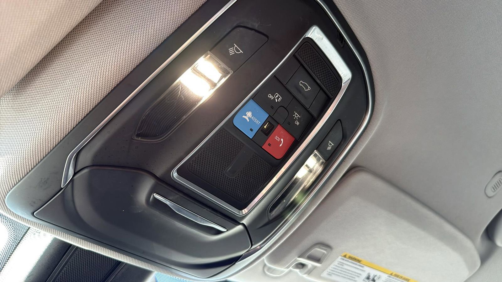 Used 2022 Jeep Grand Cherokee L Limited image 23