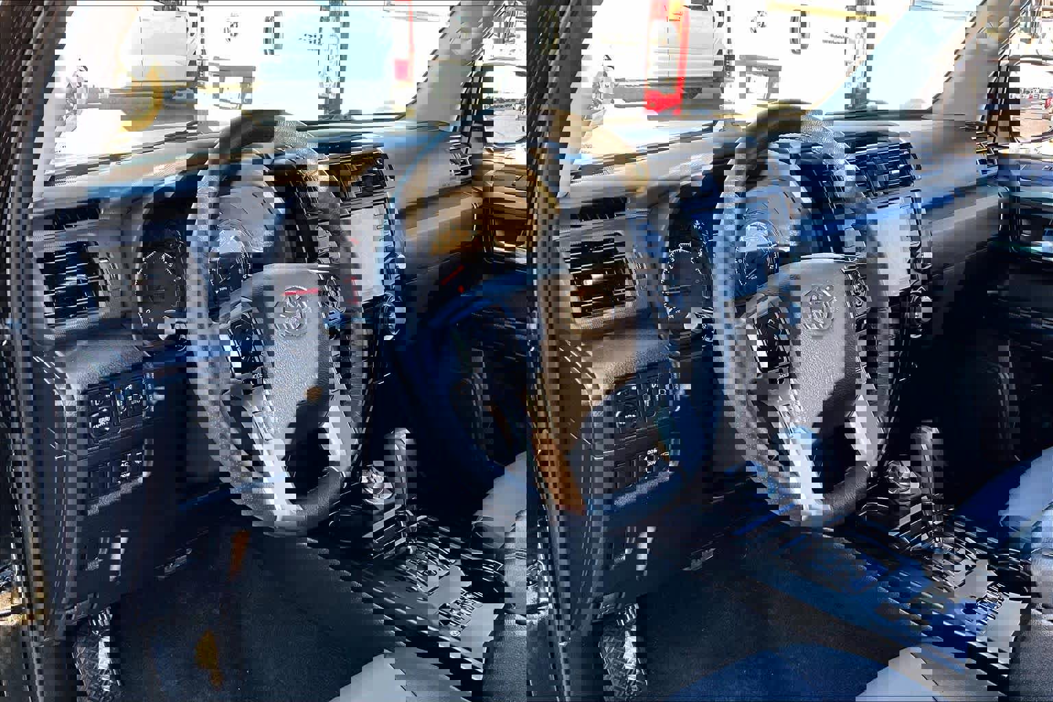 Used 2022 Toyota 4Runner SR5 Premium w/ Moonroof Package image 16