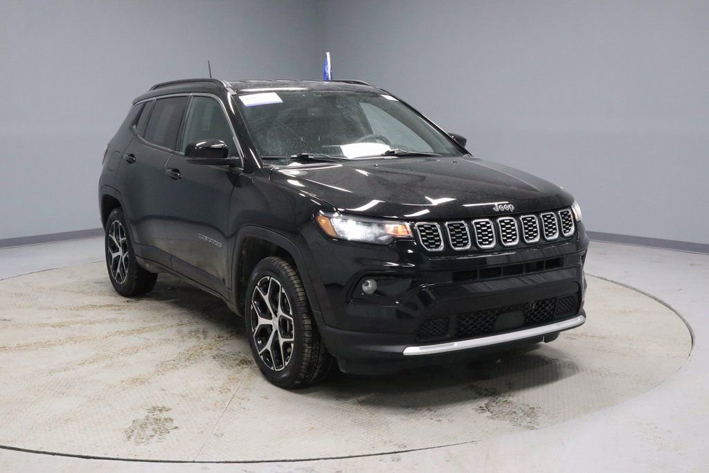 Used 2024 Jeep Compass Limited image 7