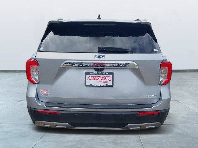 Certified 2022 Ford Explorer XLT w/ Equipment Group 202A AWD/4WD image 6