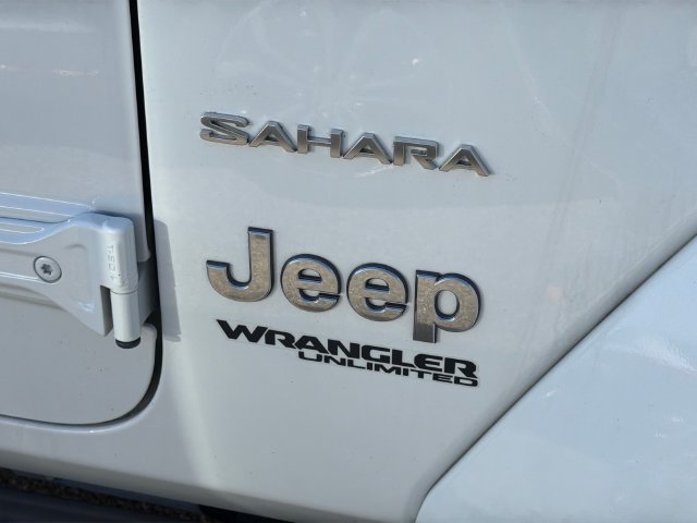 Used 2019 Jeep Wrangler Unlimited Sahara w/ Safety Group AWD/4WD image 8