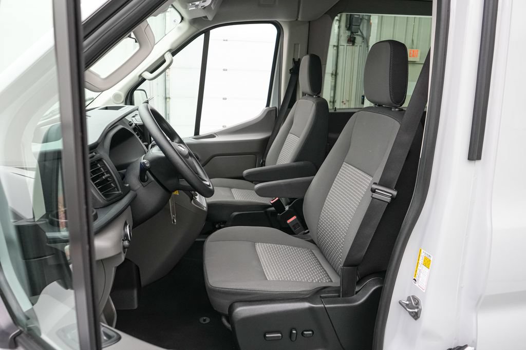 Certified 2024 Ford Transit 350 XLT RWD image 11