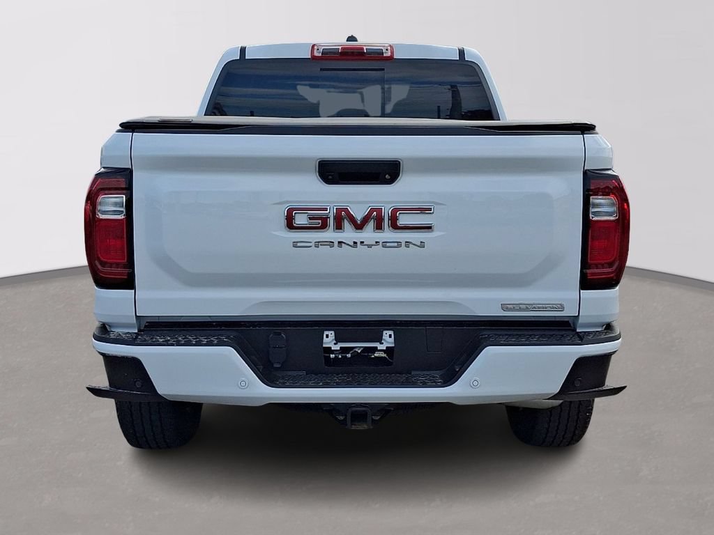 Used 2024 GMC Canyon Elevation w/ Elevation Premium Package AWD/4WD image 5