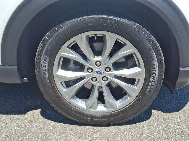Certified 2023 Ford Explorer XLT w/ Equipment Group 202A AWD/4WD image 19
