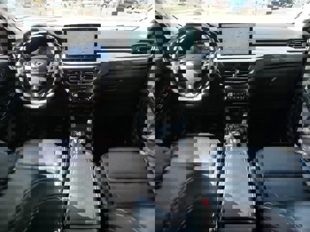 Certified 2024 Ford Escape Platinum image 19