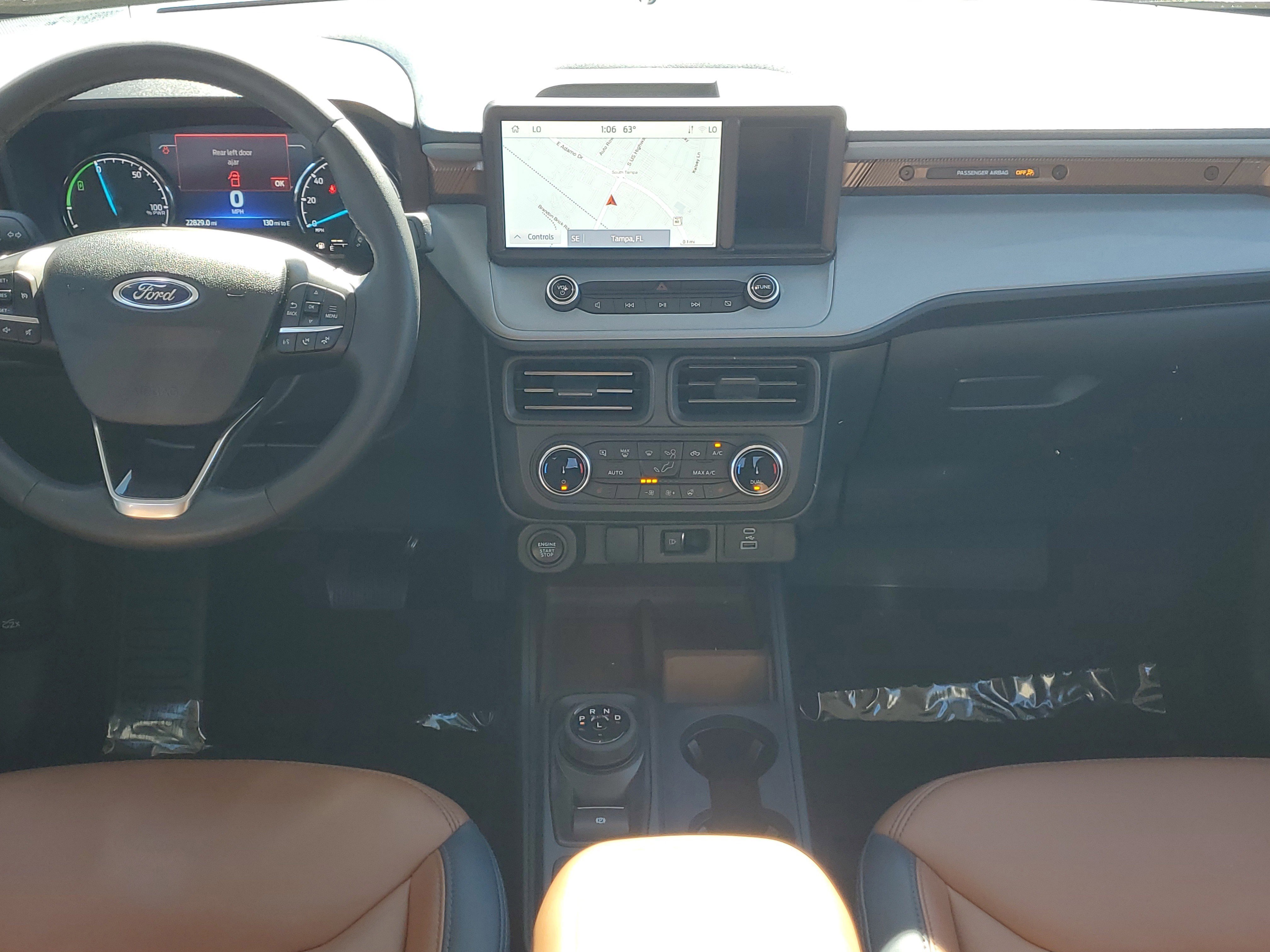 Certified 2023 Ford Maverick Lariat w/ Lariat Luxury Package image 14