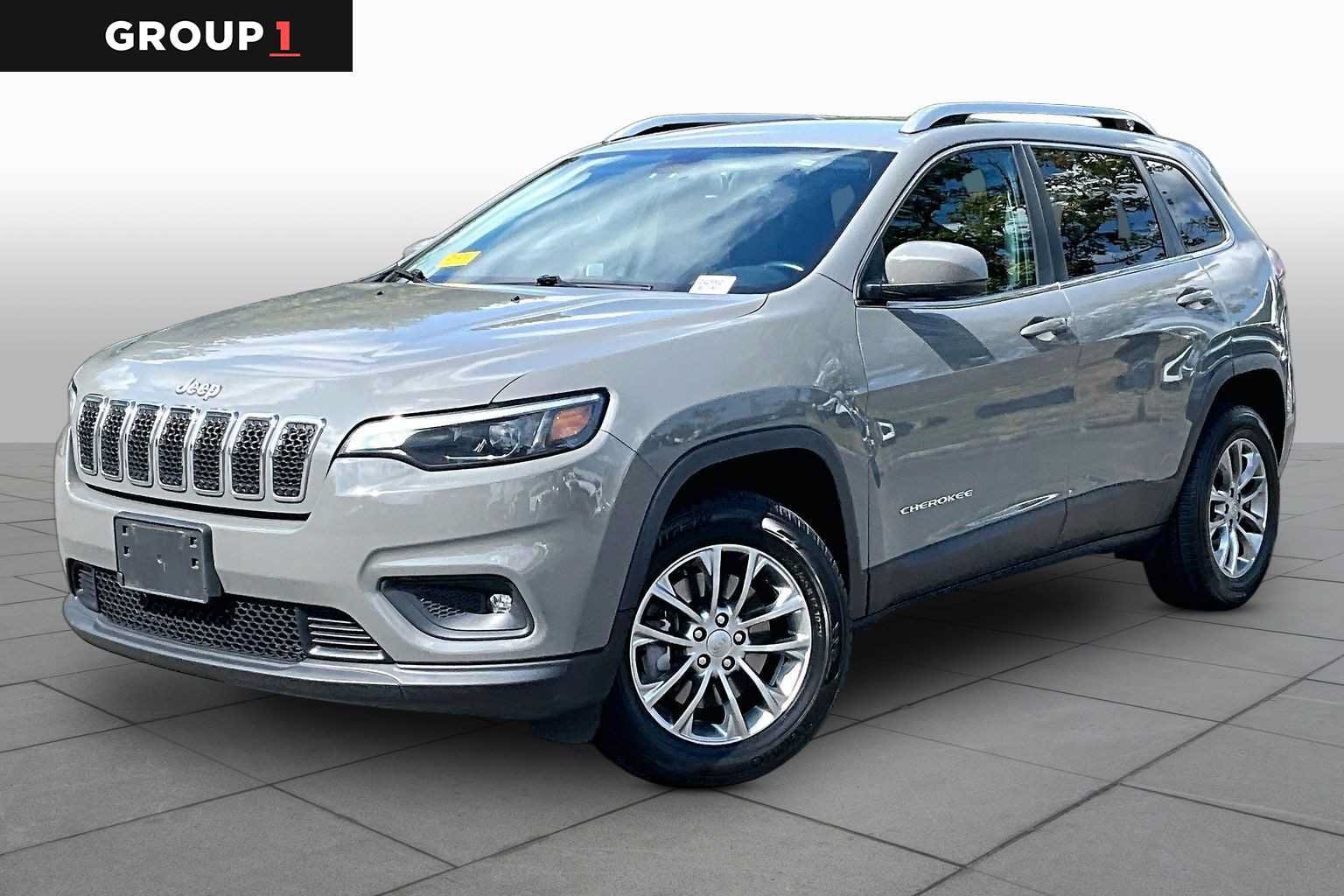 Used 2019 Jeep Cherokee Latitude Plus AWD/4WD image 1