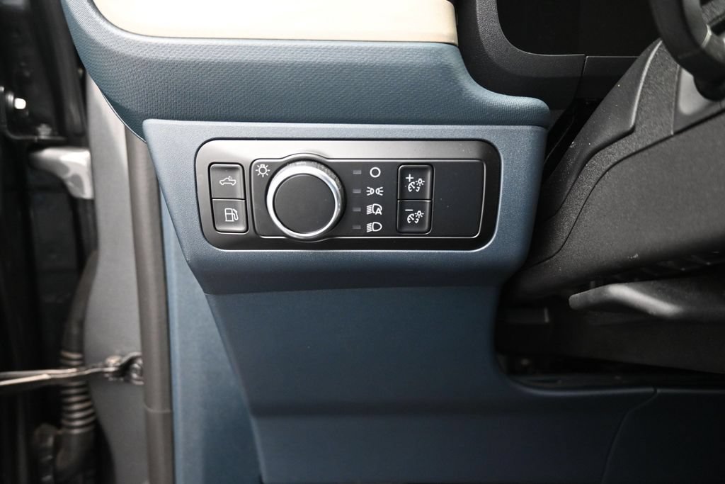 Certified 2025 Ford Maverick Lariat AWD/4WD image 12