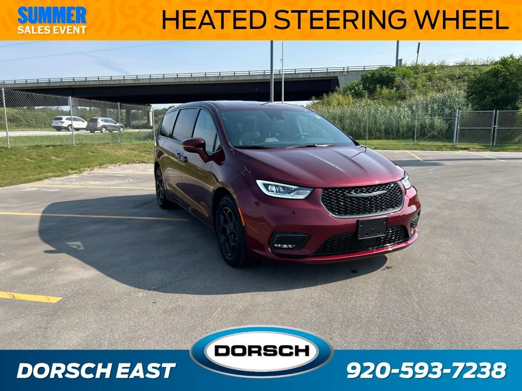 Used 2022 Chrysler Pacifica Touring-L w/ S Appearance Package FWD image 4