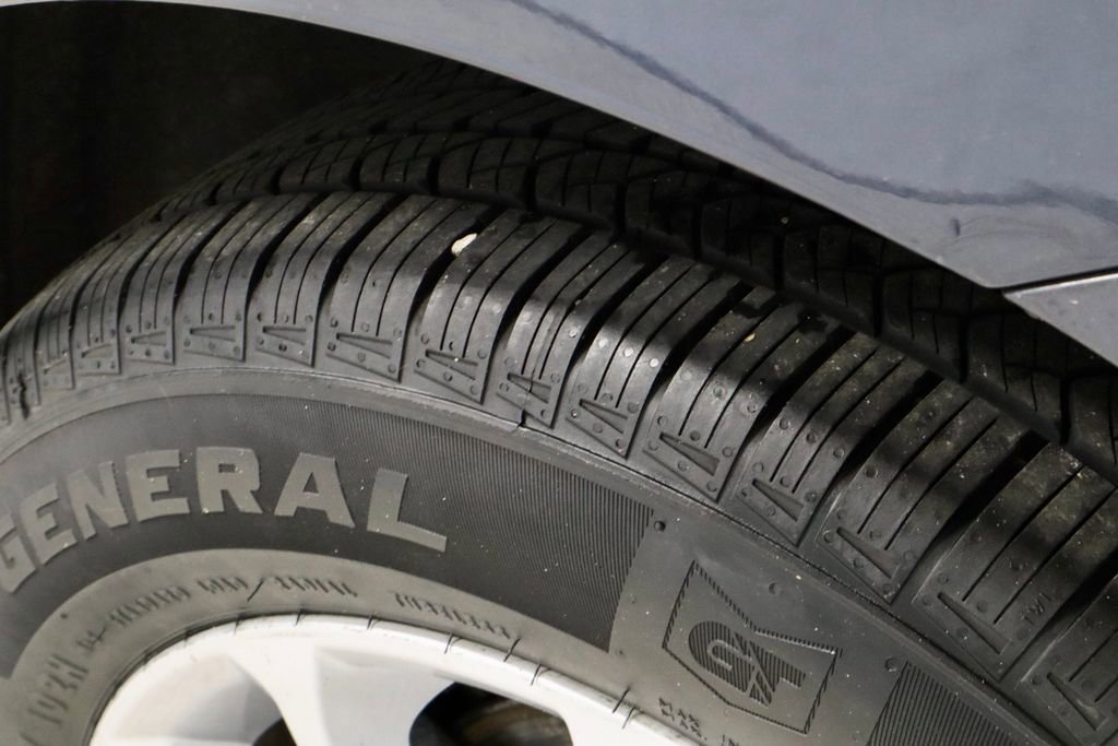 Used 2018 Chevrolet Equinox LT image 20