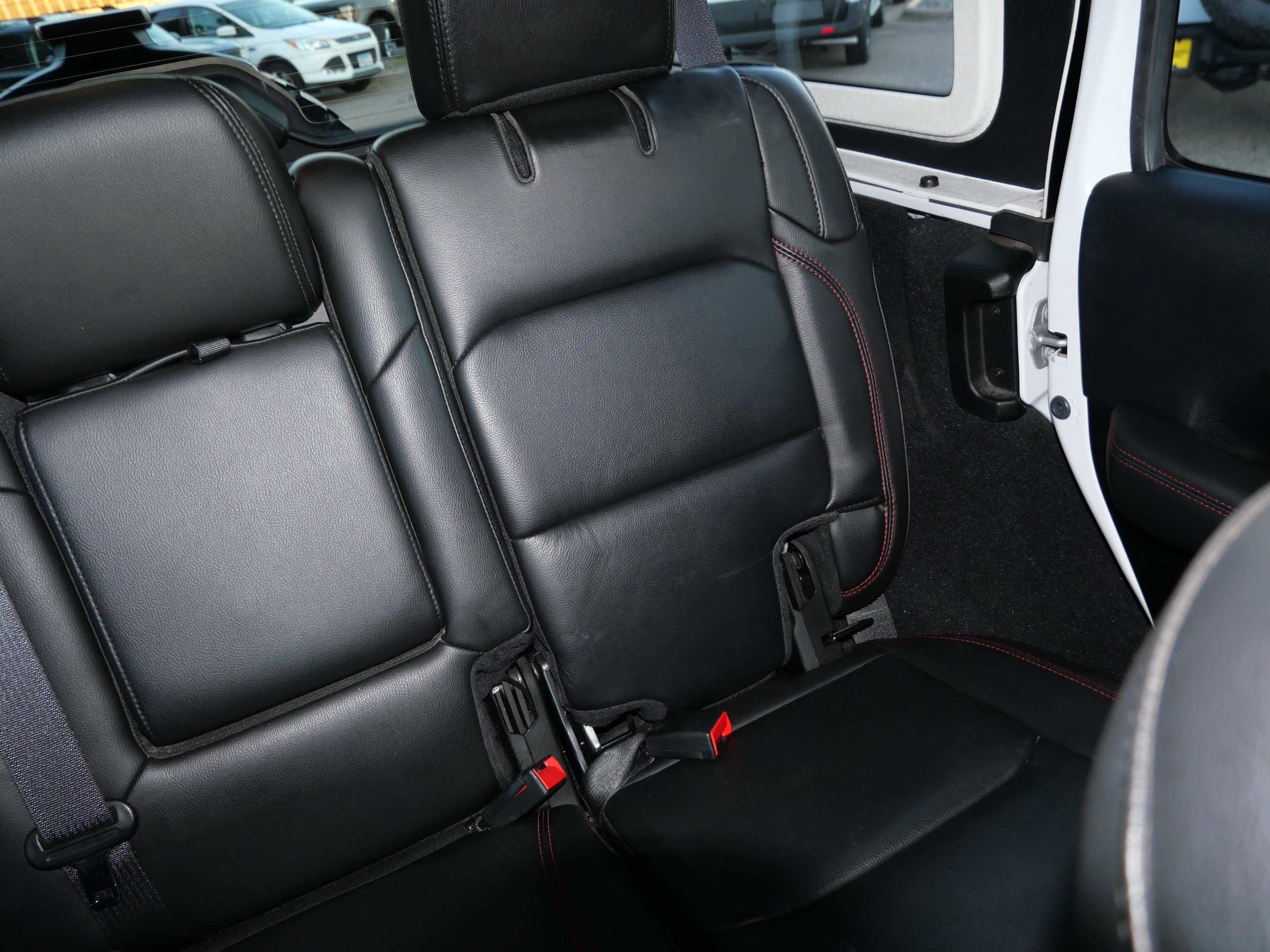 Used 2019 Jeep Wrangler Unlimited Rubicon AWD/4WD image 14