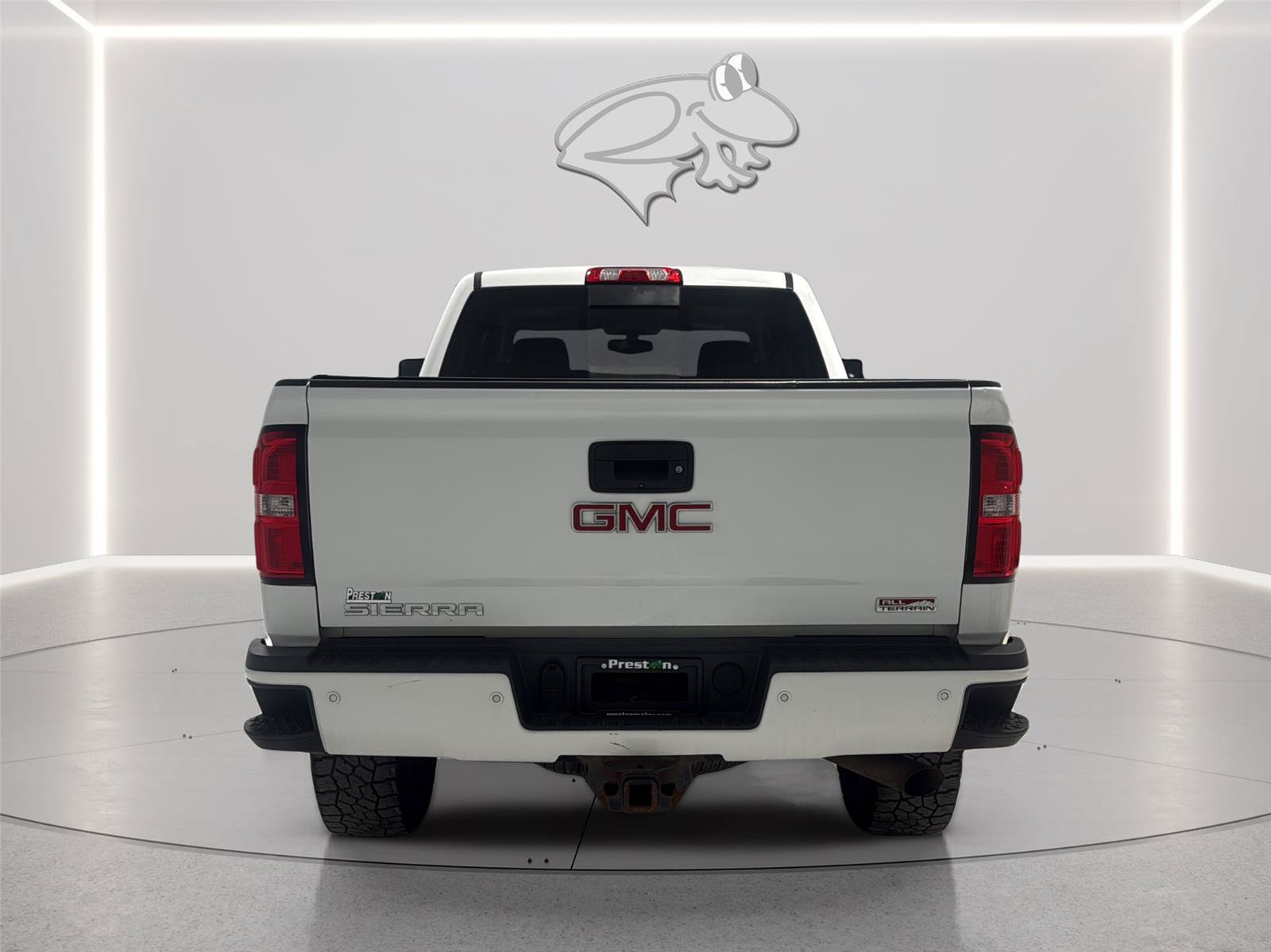 Used 2017 GMC Sierra 2500 SLT w/ All Terrain X HD Package AWD/4WD image 5