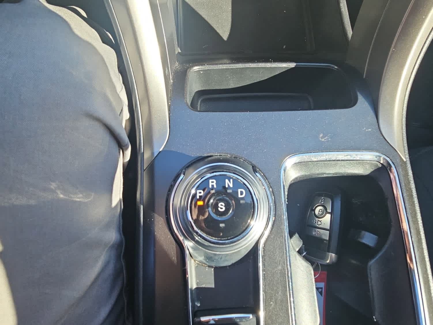 Certified 2017 Ford Fusion SE w/ Fusion SE Technology Package image 18