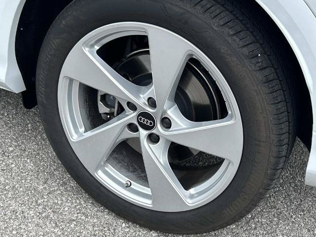 Used 2025 Audi Q5 Prestige AWD/4WD image 12