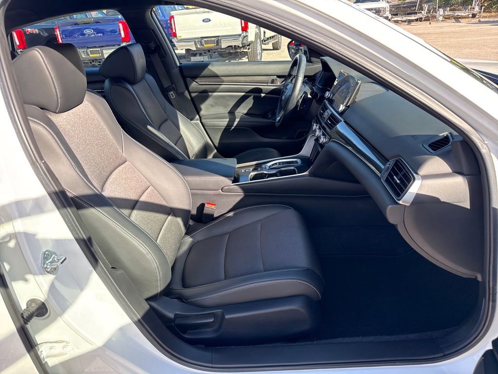 Used 2022 Honda Accord Sport image 23