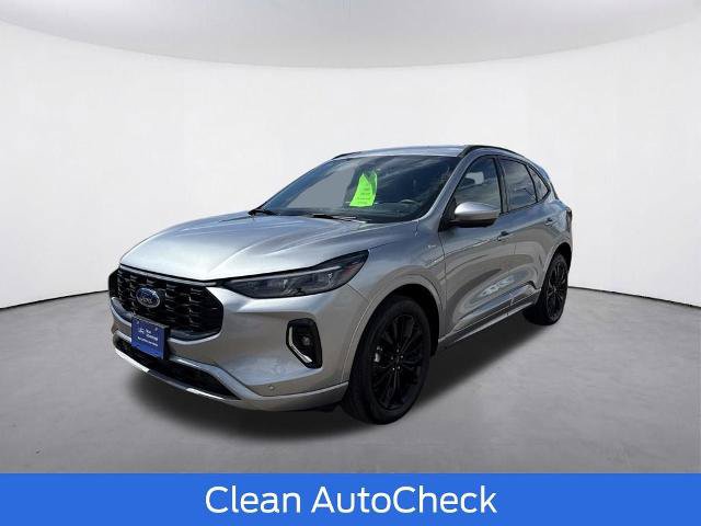 Certified 2023 Ford Escape ST-Line Elite AWD/4WD image 3