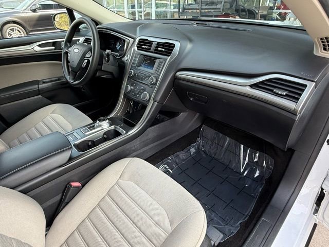 Certified 2018 Ford Fusion S FWD image 17