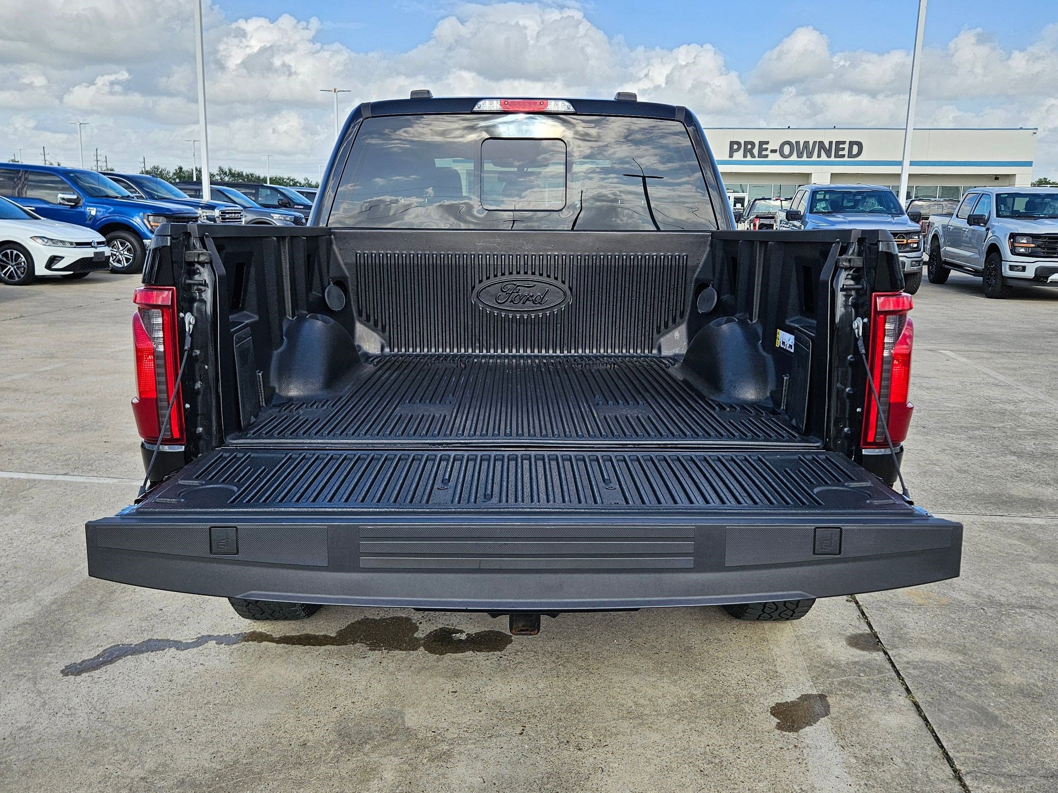 Certified 2024 Ford F150 XLT w/ Equipment Group 302A MID AWD/4WD image 31