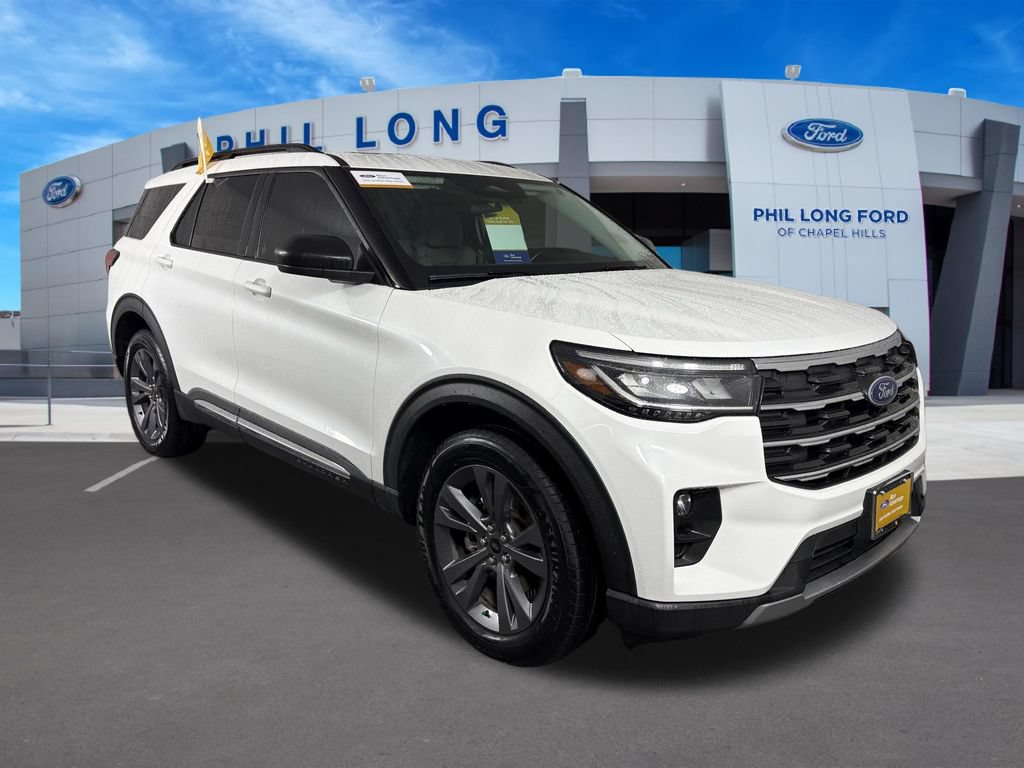 Certified 2025 Ford Explorer Active w/ Active Comfort Package AWD/4WD image 7
