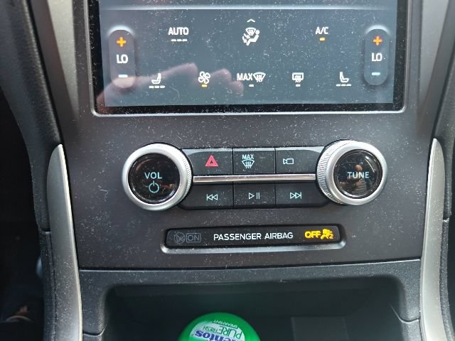 Certified 2021 Ford Edge SEL FWD image 10