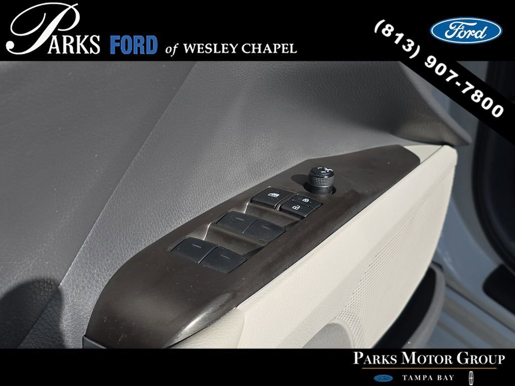 Used 2024 Toyota Camry SE w/ Cold Weather Package image 17