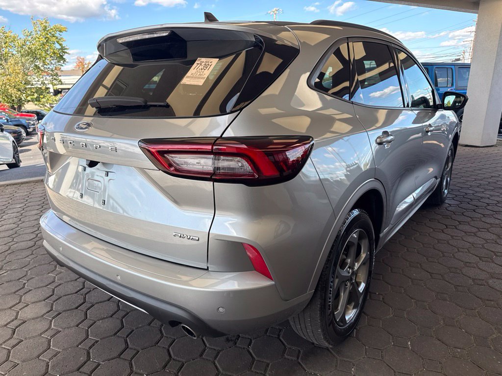 Certified 2024 Ford Escape ST-Line w/ Tech Pack #1 AWD/4WD image 6