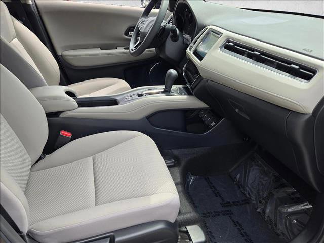 Used 2018 Honda HR-V EX image 17