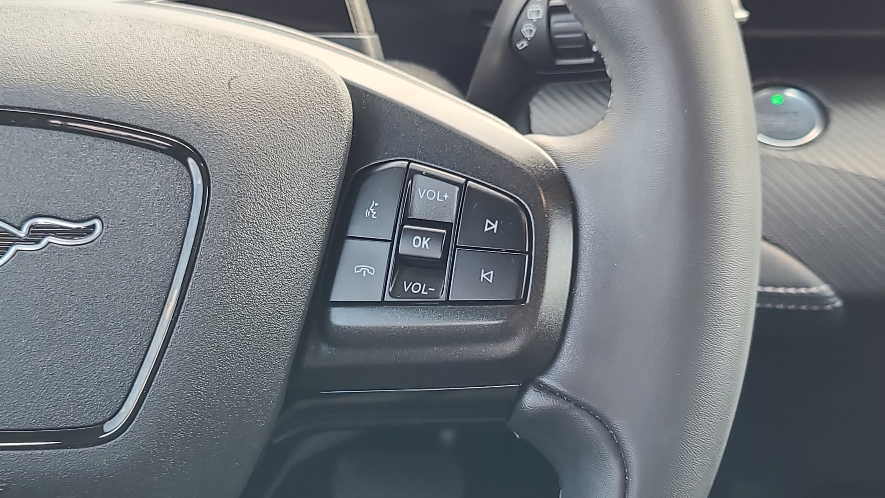 Certified 2022 Ford Mustang Mach-E Premium AWD/4WD image 13