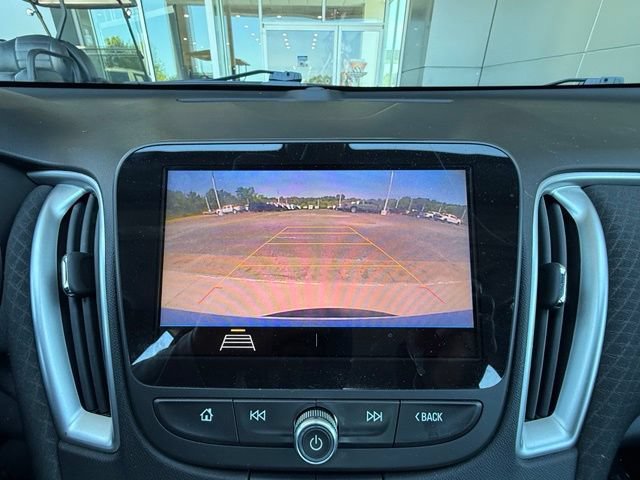 Used 2020 Chevrolet Malibu LS FWD image 28