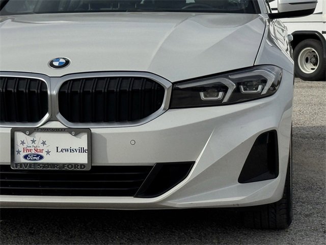 Used 2023 BMW 330i Sedan w/ Driving Assistance Package image 9