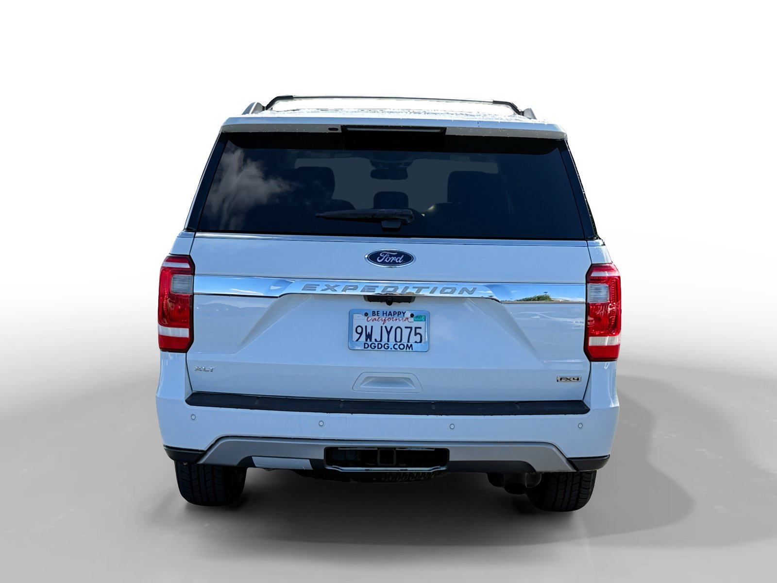 Certified 2020 Ford Expedition XLT w/ Equipment Group 202A AWD/4WD image 4