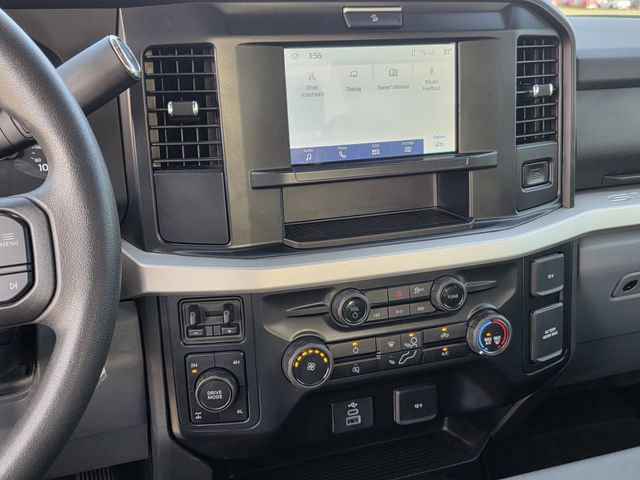 Certified 2025 Ford F350 XLT w/ FX4 Off-Road Package image 10