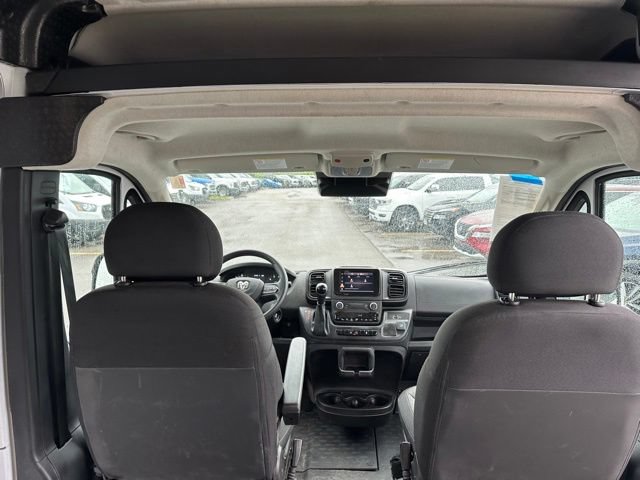 Used 2025 RAM ProMaster 2500 w/ Convenience Group FWD image 12