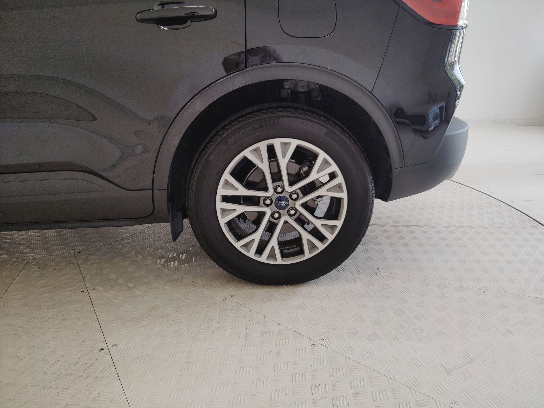 Certified 2022 Ford Escape SEL image 12