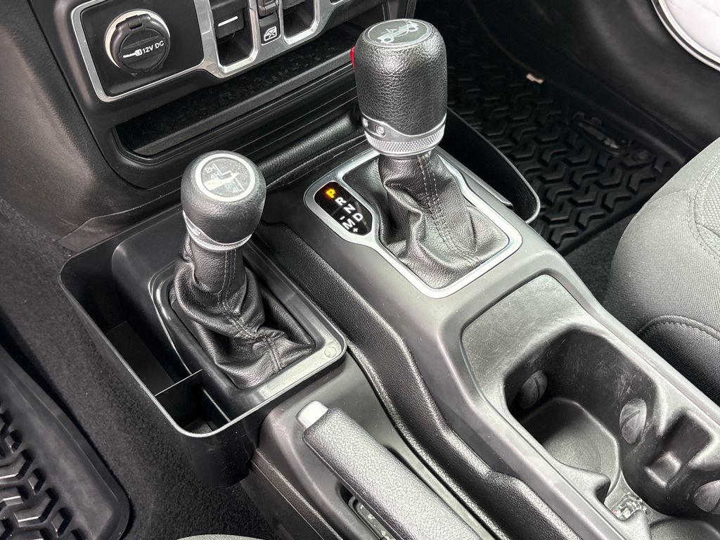 Used 2018 Jeep Wrangler Unlimited Sport S AWD/4WD image 27