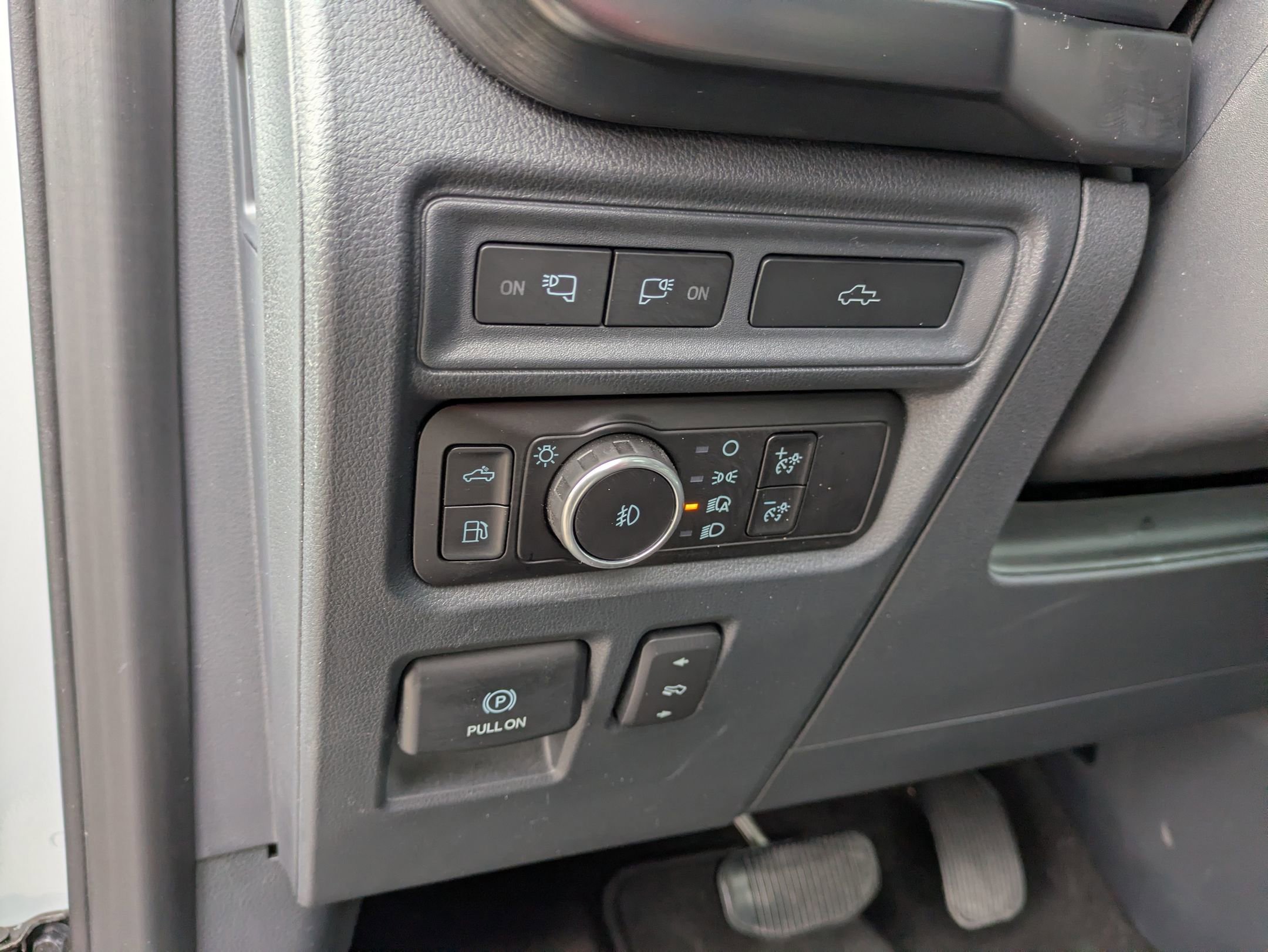 Certified 2023 Ford F150 Lariat w/ Equipment Group 502A High image 20