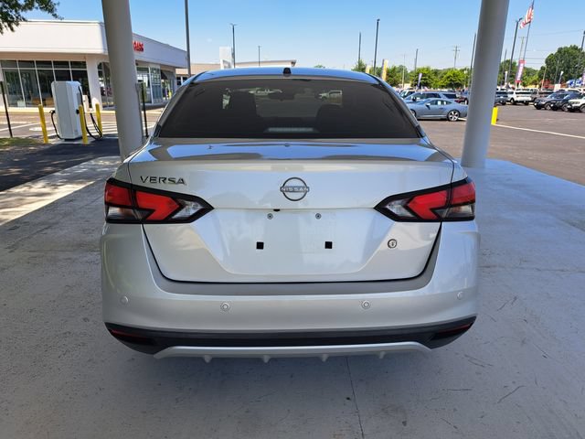 Used 2023 Nissan Versa S w/ S Plus Package FWD image 5