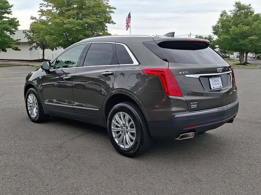 Used 2019 Cadillac XT5 AWD image 7