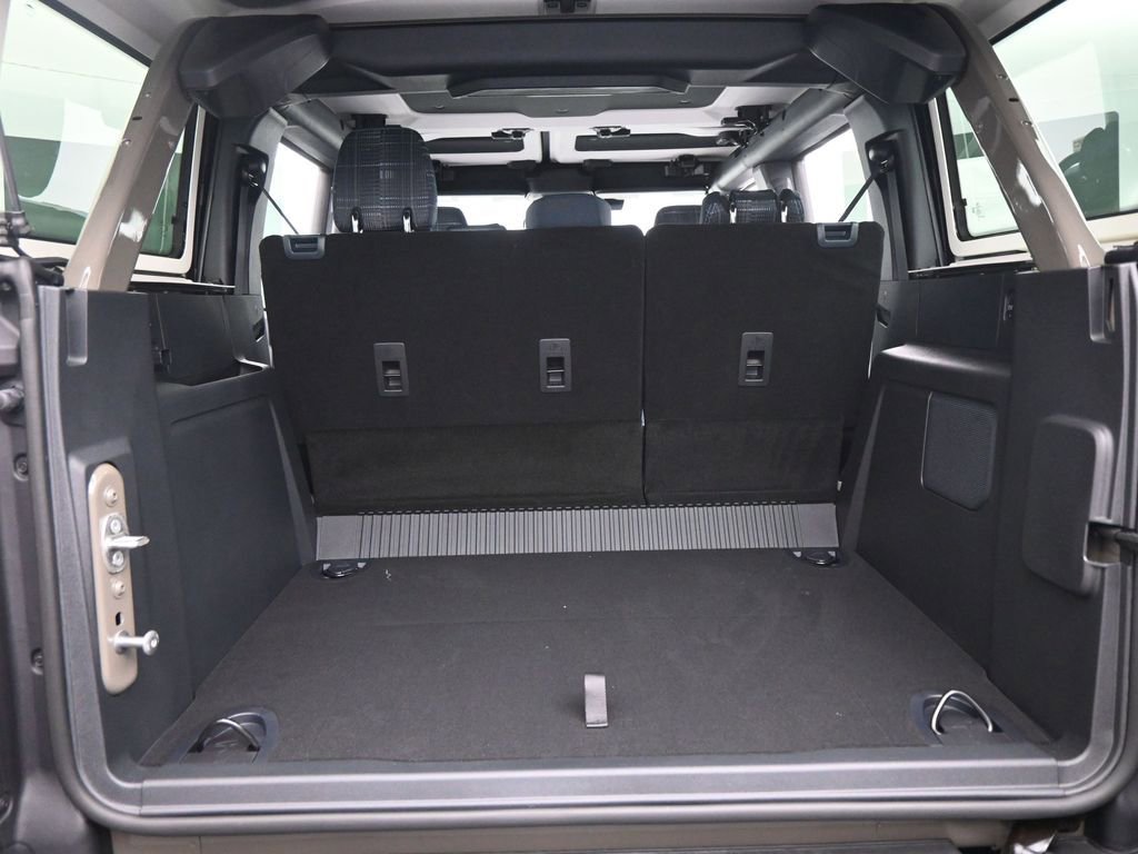 Certified 2026 Ford Bronco Heritage Edition AWD/4WD image 24