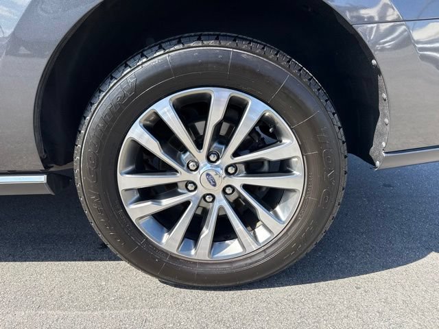 Certified 2018 Ford Expedition Limited w/ Equipment Group 301A AWD/4WD image 9