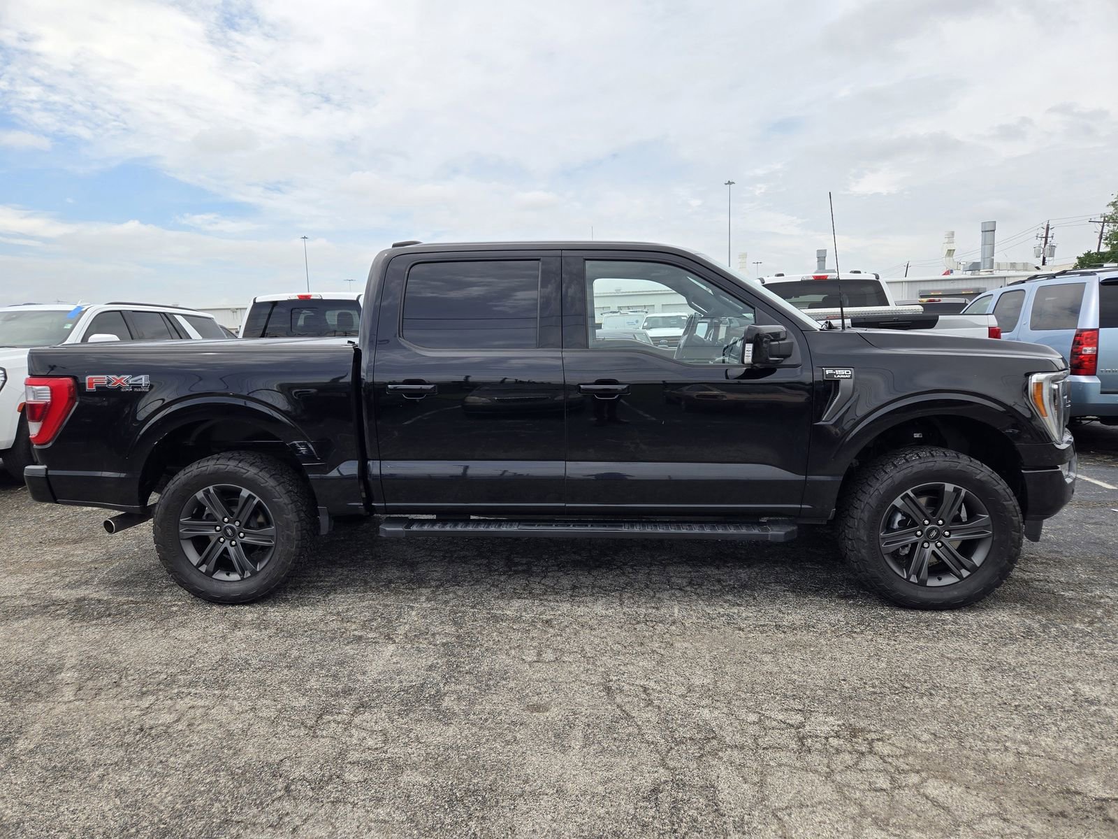 Certified 2023 Ford F150 Lariat w/ Equipment Group 502A High AWD/4WD image 4