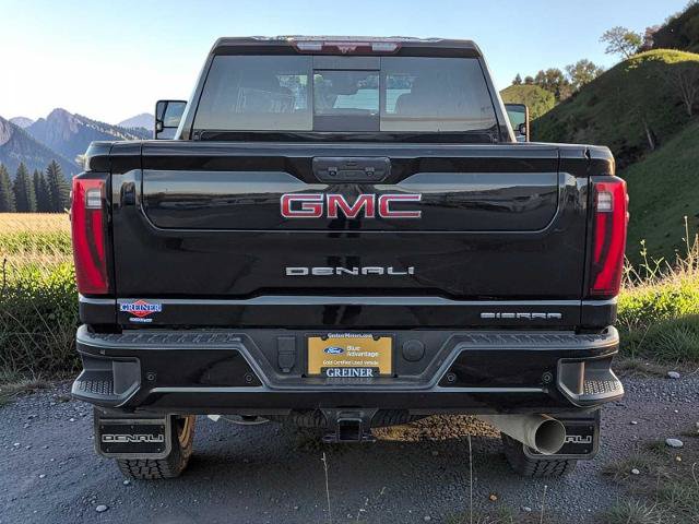 Used 2024 GMC Sierra 2500 Denali w/ Technology Package AWD/4WD image 5