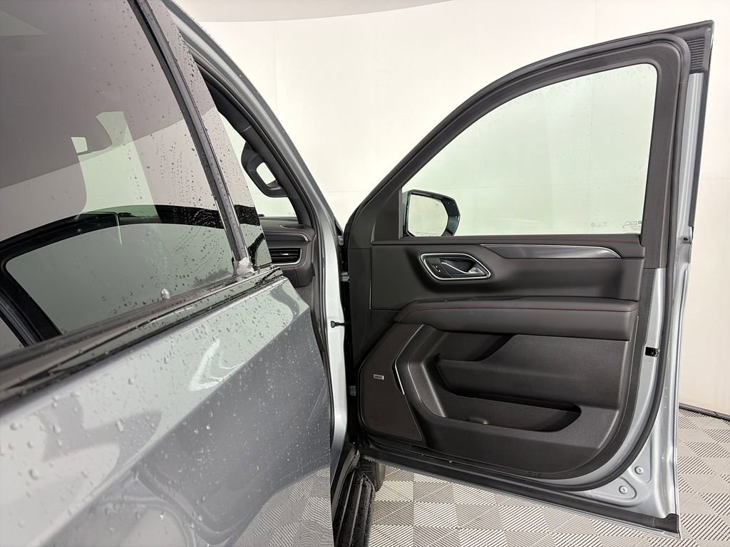 Used 2024 Chevrolet Tahoe RST w/ Luxury Package image 31