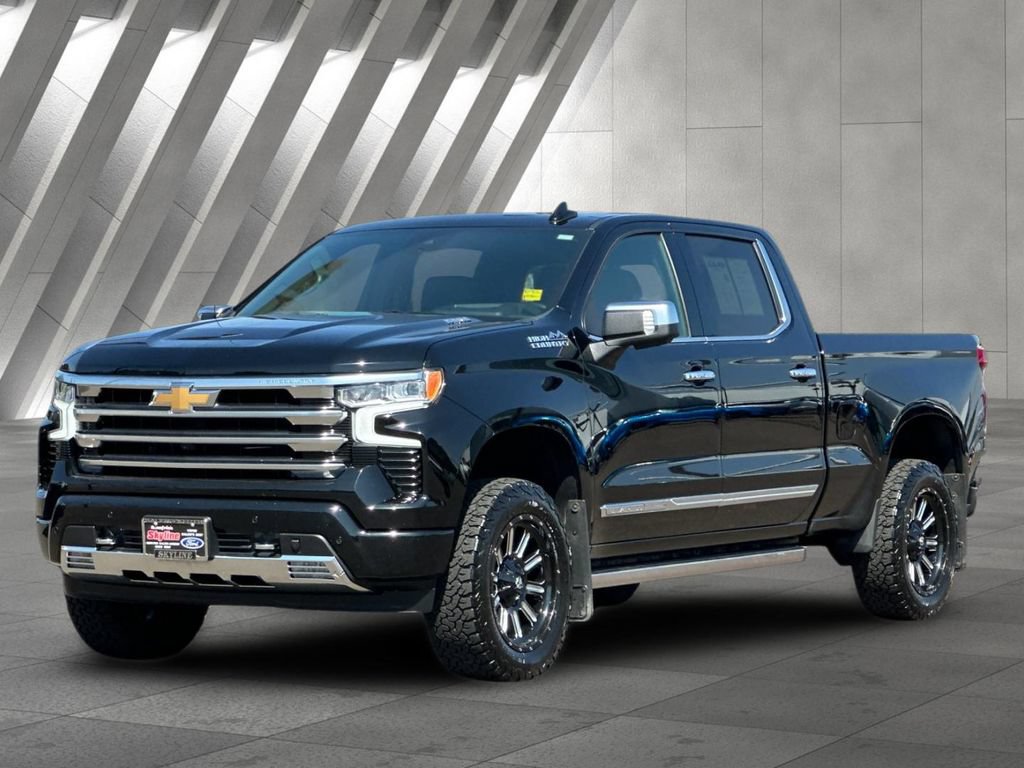 Used 2024 Chevrolet Silverado 1500 High Country w/ Technology Package AWD/4WD image 7