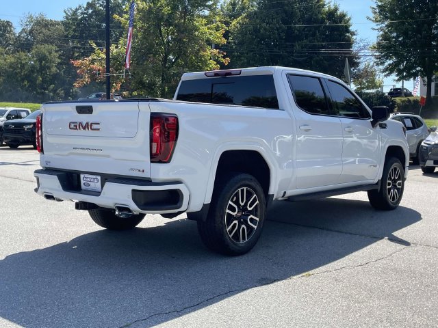Used 2025 GMC Sierra 1500 AT4 w/ AT4 Premium Package AWD/4WD image 5